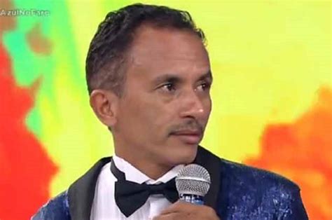 Vazou na net Manoel Gomes cantor da “Caneta Azul” é sua。